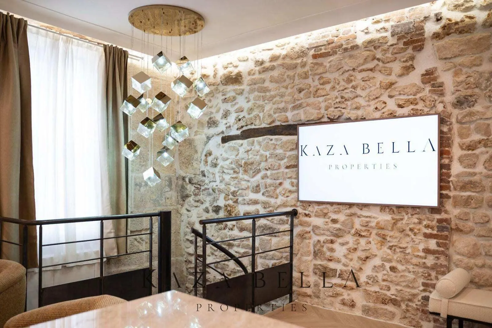 Kaza Bella - Haut Marais Modern Flat With Small Pool Parijs